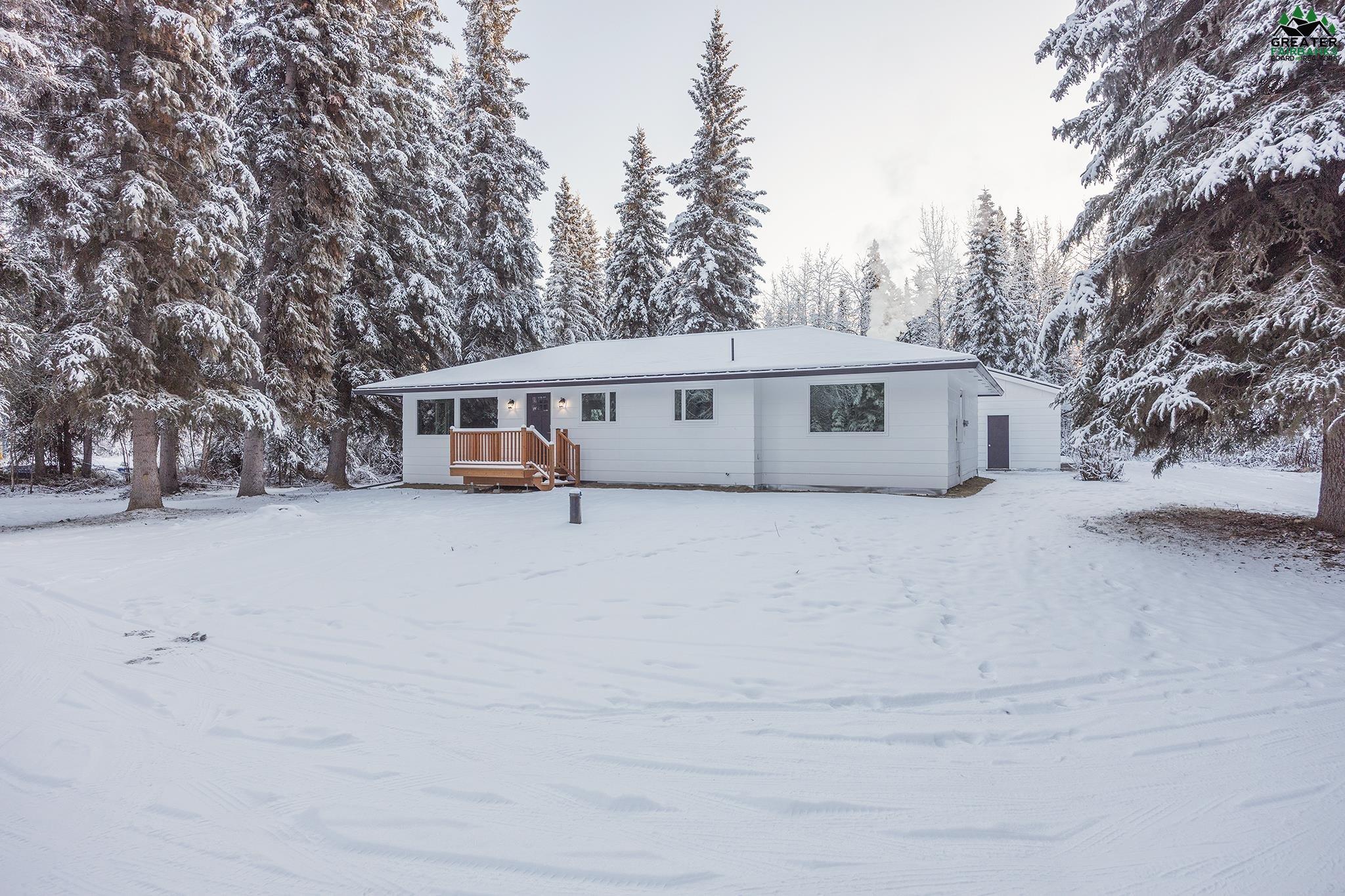 1185 LAKE DRIVE